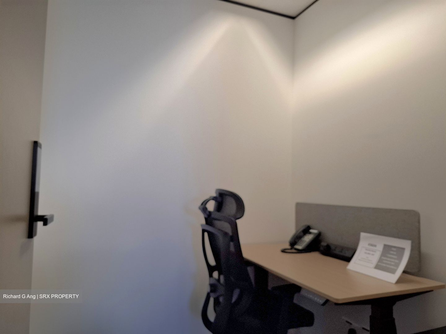 Gateway East (D7), Office #441969791